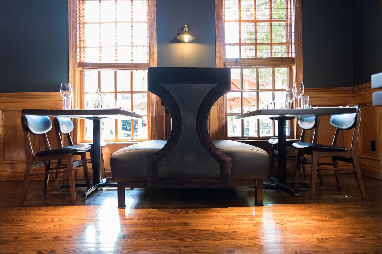 Brick Street Inn Zionsville Extérieur photo